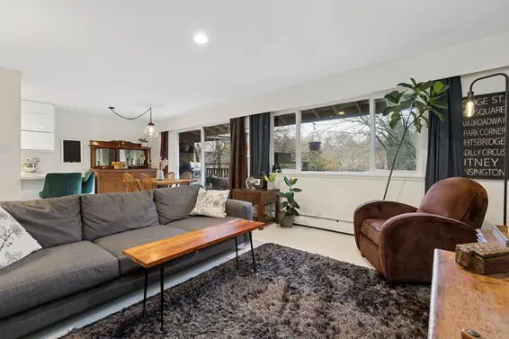 402 555 West 28th Street, North Vancouver