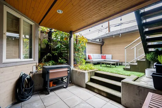 261 West 5Th Street, North Vancouver For Sale - image 32