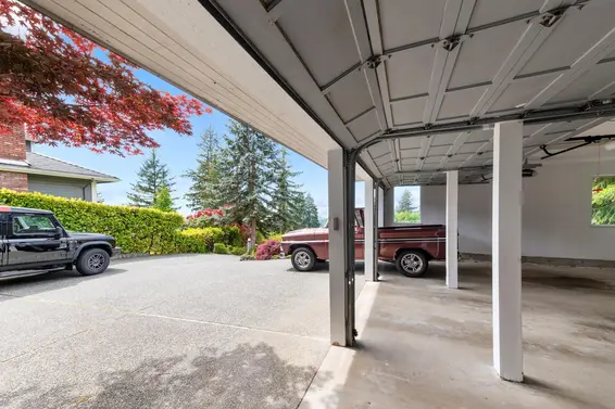 4210 Starlight Way, North Vancouver For Sale - image 31