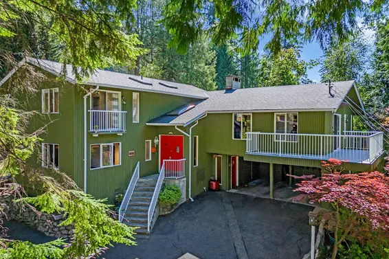 3845 Bayridge Avenue, West Vancouver