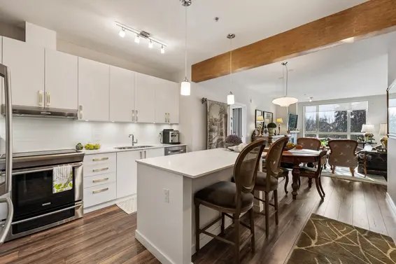 209 560 Ravenwoods Drive, North Vancouver