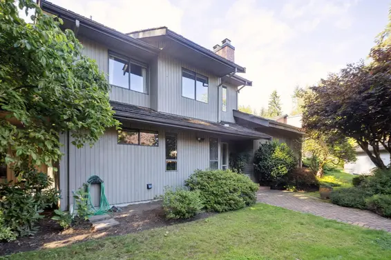 382 Mathers Avenue, West Vancouver For Sale - image 2