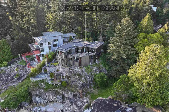 5810 Eagle Island, West Vancouver