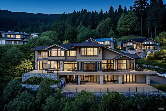 2705 Highview Place, West Vancouver