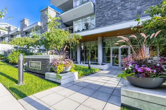 403 788 Arthur Erickson Place, West Vancouver For Sale - image 27