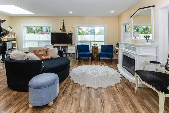 401 Raindance Crescent, West Vancouver