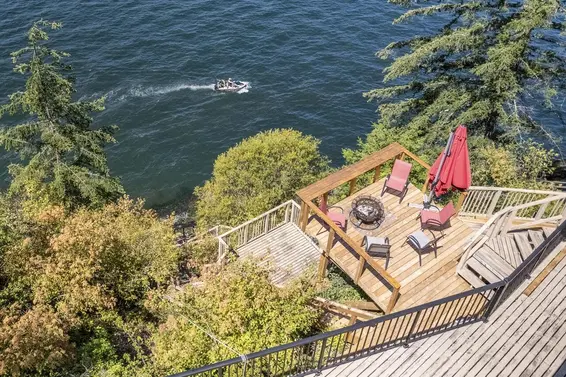 8065 Pasco Road, West Vancouver For Sale - image 3