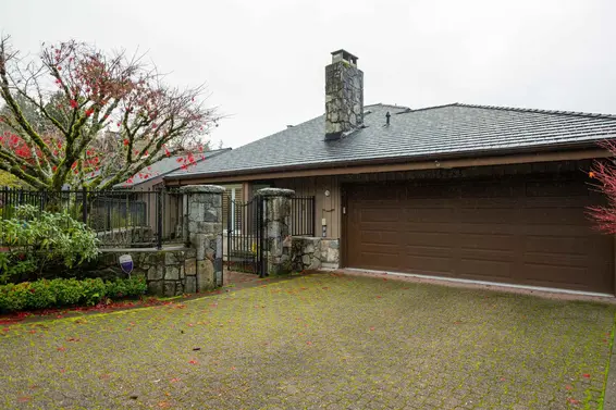 5255 Aspen Drive, West Vancouver For Sale - image 5