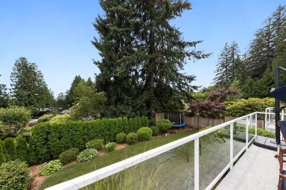 669 East Kings Road, North Vancouver For Sale - image 31