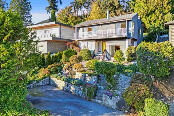 3321 Marine Drive, West Vancouver