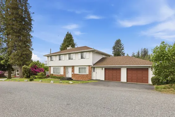 1227 12th Street, West Vancouver