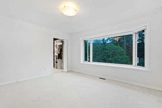 3998 Phyllis Road, North Vancouver For Sale - image 22