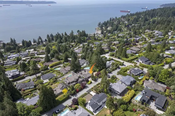 3180 Westmount Place, West Vancouver