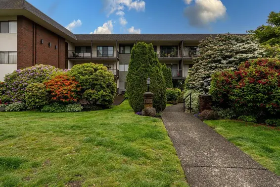 114 155 East 5Th Street, North Vancouver