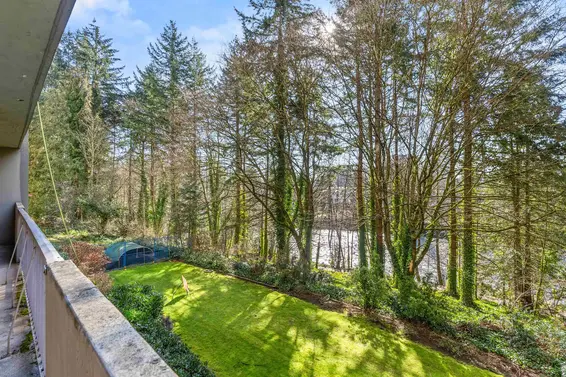 201 2024 Fullerton Avenue, North Vancouver For Sale - image 33