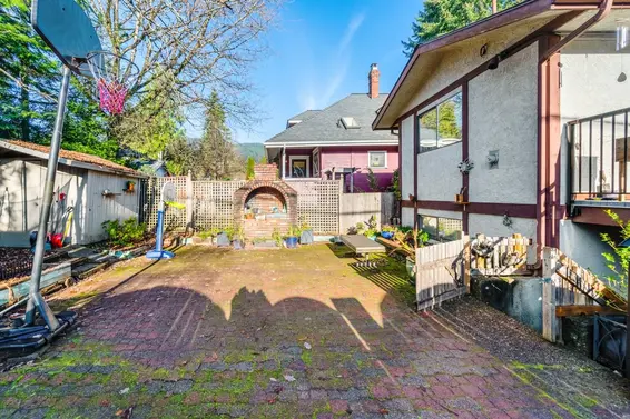 3003 Sunnyhurst Road, North Vancouver For Sale - image 34