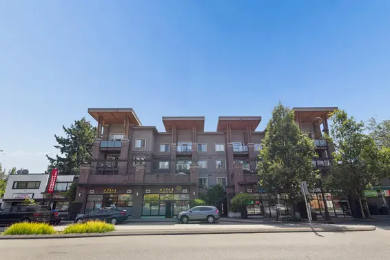 206 1273 Marine Drive, North Vancouver