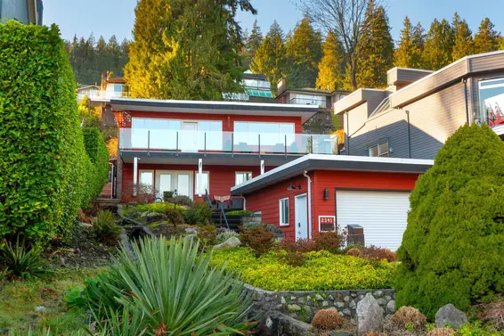 2341 Panorama Drive, North Vancouver