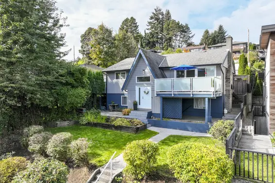 1162 Shavington Street, North Vancouver