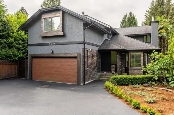 4426 Marine Drive, West Vancouver