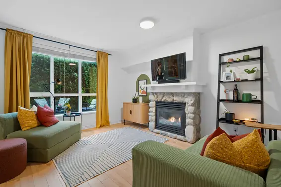 3 1005 Lynn Valley Road, North Vancouver
