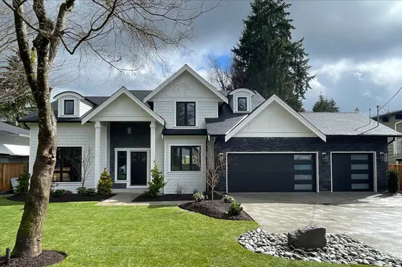 2882 Crestlynn Drive, North Vancouver