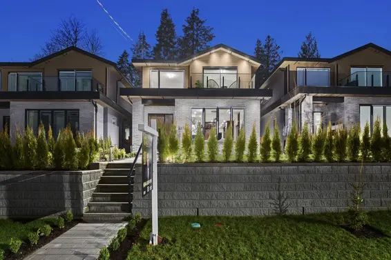 3073 Fromme Road, North Vancouver