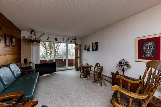 302 250 West 1st Street, North Vancouver