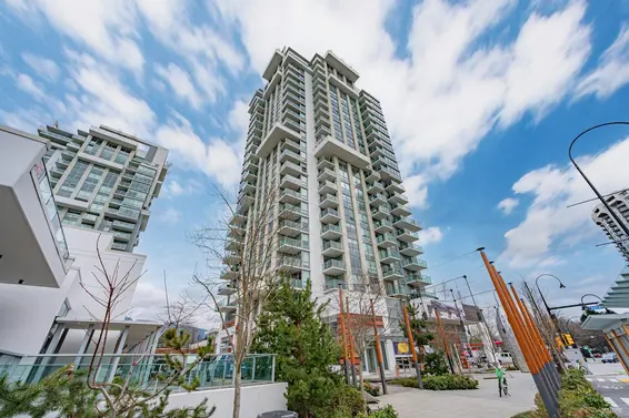 304 1632 Lions Gate Lane, North Vancouver