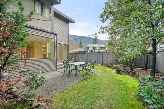 4701 Glenwood Avenue, North Vancouver