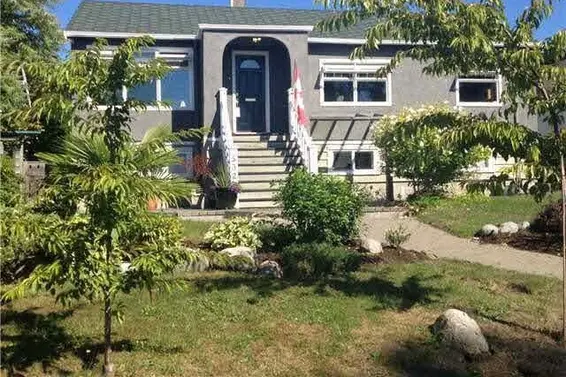 532 East 5th Street, North Vancouver