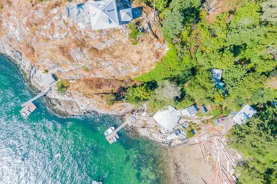 55 Passage Island, West Vancouver