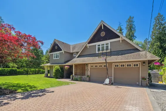 325 Keith Road, West Vancouver