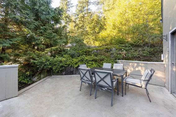 4623 Caulfeild Drive, West Vancouver For Sale - image 18