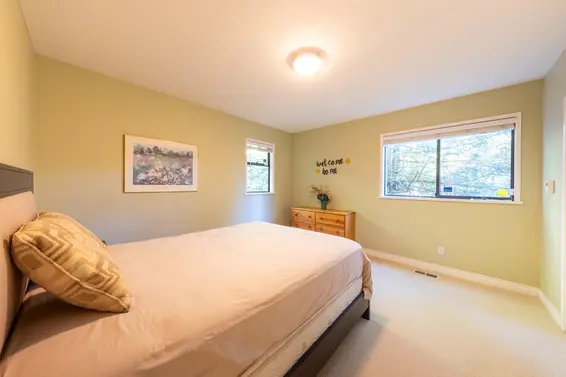 4623 Caulfeild Drive, West Vancouver For Sale - image 32