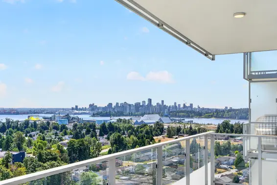 1802 200 Klahanie Court, West Vancouver