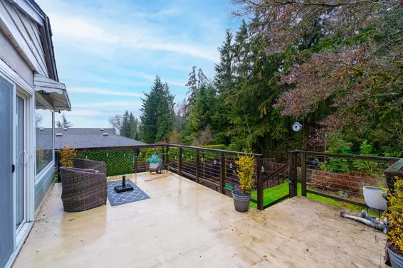 4215 Valencia Avenue, North Vancouver For Sale - image 30