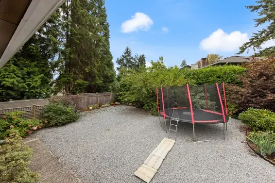 955 Hartford Place, North Vancouver For Sale - image 17