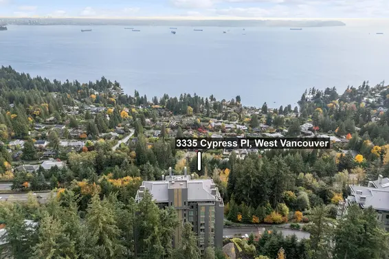1002 3335 Cypress Place, West Vancouver