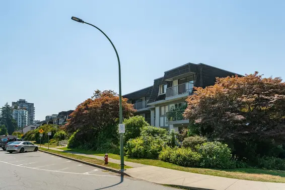 209 275 West 2nd Street, North Vancouver