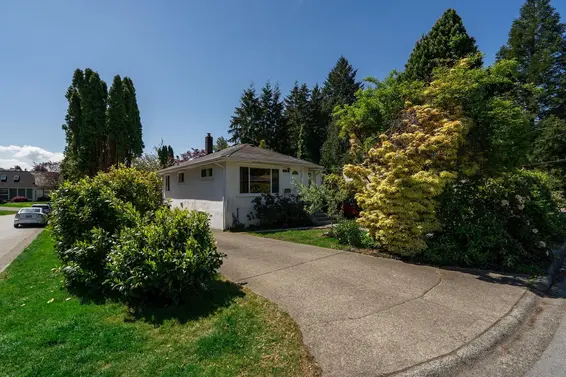 1625 Westover Road, North Vancouver For Sale - image 30