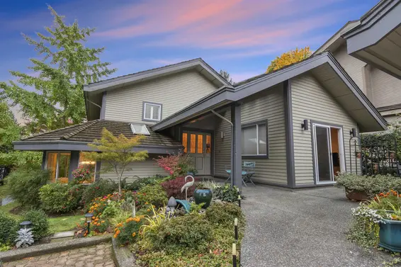 6960 Odlum Court, West Vancouver