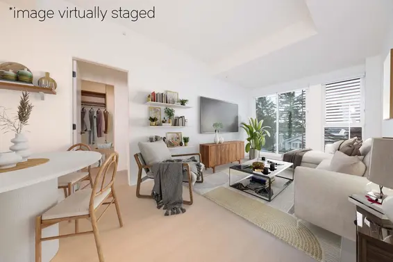 310 422 East 3rd Street, North Vancouver