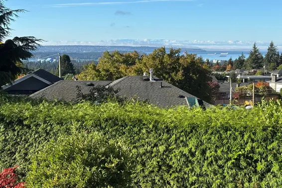 4243 Delbrook Avenue, North Vancouver