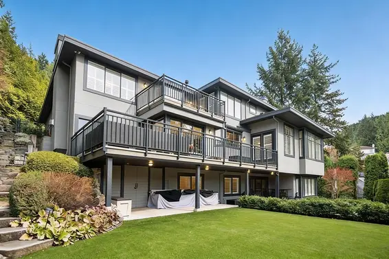 4828 Northwood Place, West Vancouver