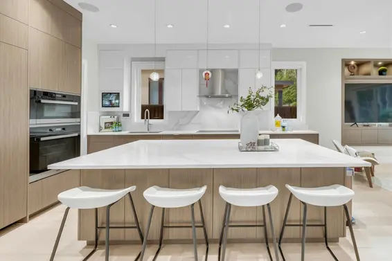 31 Glenmore Drive, West Vancouver