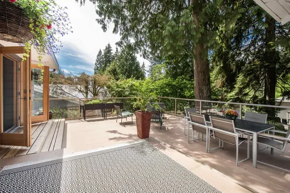 2407 Treetop Lane, North Vancouver For Sale - image 5
