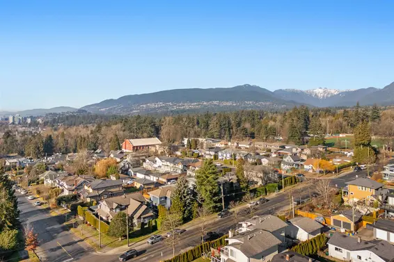 2 330 West 14Th Street, North Vancouver For Sale - image 31