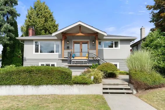 728 East 6th Street, North Vancouver