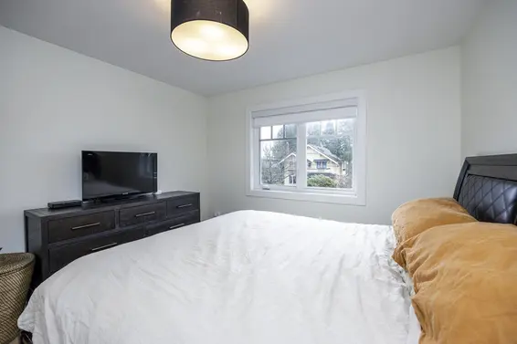 338 East 9Th Street, North Vancouver For Sale - image 19